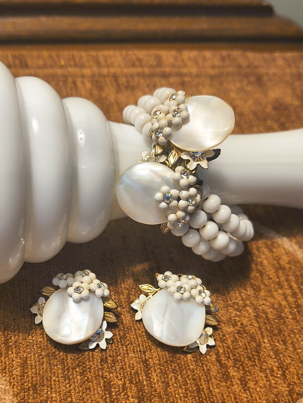 Vtg 40s Miriam Haskell Milk  Glass MOP Bypass Cuff Bracelet Earrings Gold Set